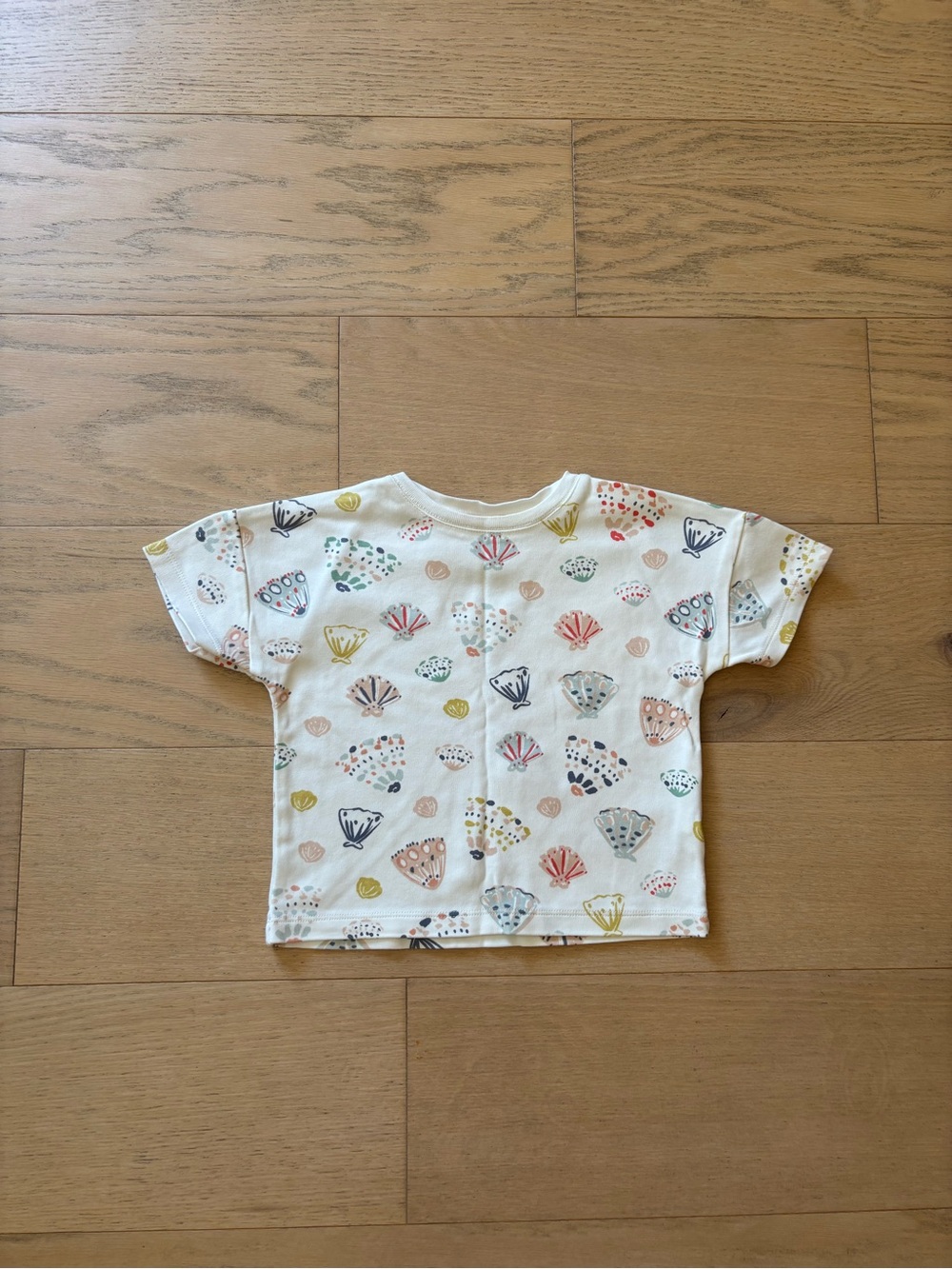 Pehr kid ivory seashell print tee, size 3T
